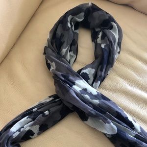 Sir Alistair Rai Accessories B&W Camouflage Scarf
